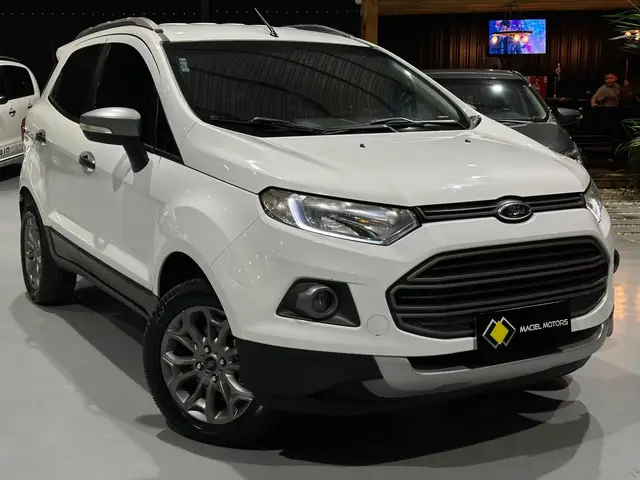 Carro Ford EcoSport 2015 Ecosport Freestyle 1.6 16V (Flex)