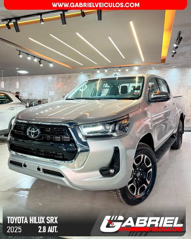 Carro Toyota Hilux Cabine Dupla 2025 SRX 4x4 2.8 Diesel