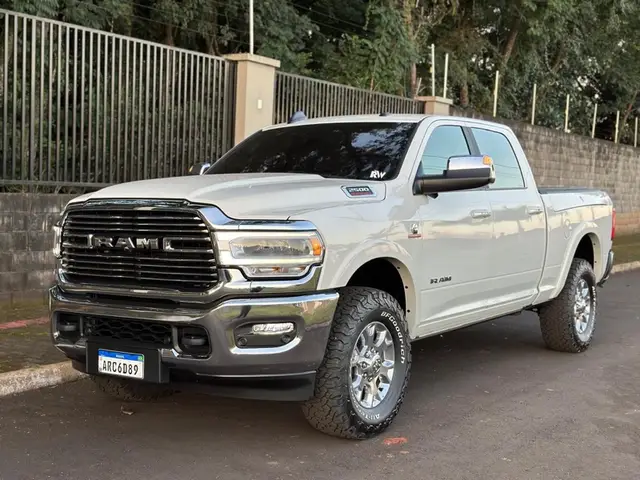 Carro RAM 2500 2022 Ram 2500 CD 6.7 4X4 Laramie
