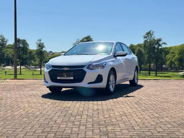 Carro Chevrolet Onix Plus 2020 1.0 LTZ Turbo (Flex)