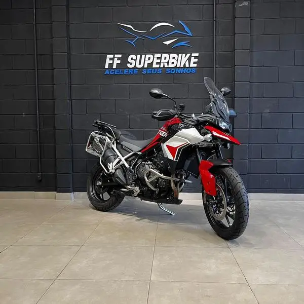 Carro Triumph Tiger 1200 2024 Black Edition