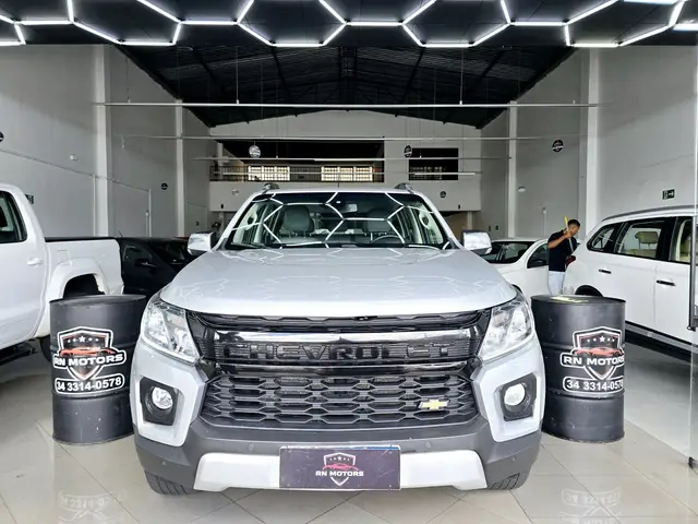 Carro Chevrolet S10 Cabine Dupla 2021 S10 2.5 ECOTEC SIDI Advantage 4x2 (Cabine Dupla)