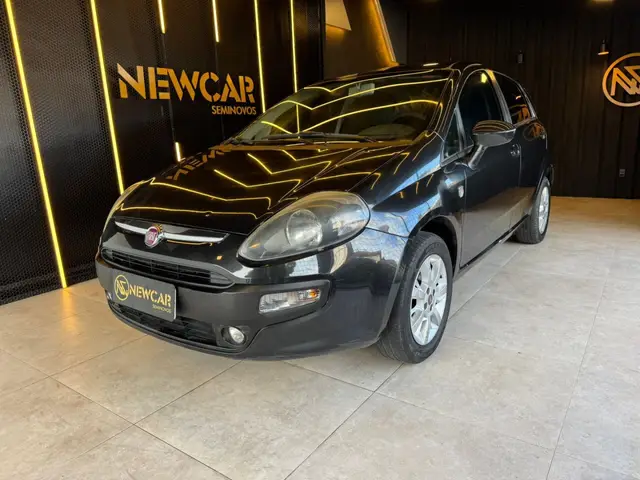 Carro Fiat Punto 2016 Attractive 1.4 (Flex)