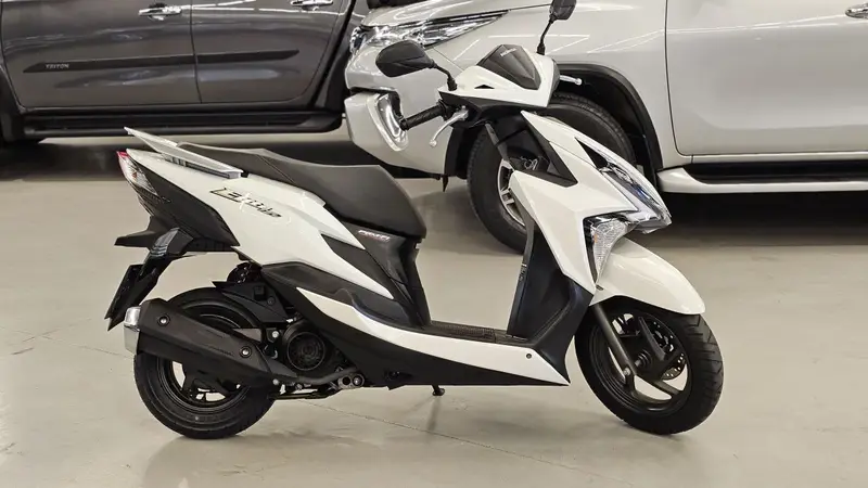 Honda Elite 125 CBS