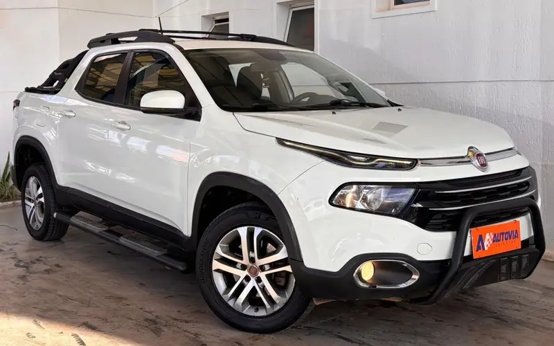 Fiat Toro Freedom 1.8 AT6 4x2 (Flex)