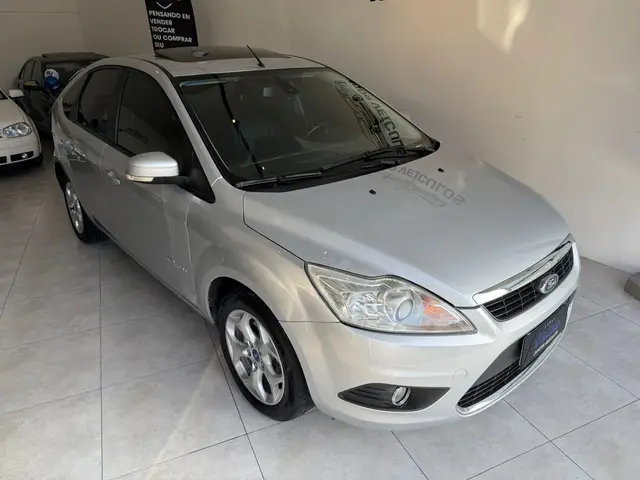 Carro Ford Focus Hatch 2013 Titanium 2.0 16V (Aut)