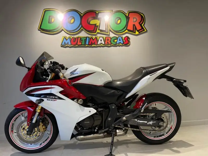 Honda CBR 600 F (Standard)