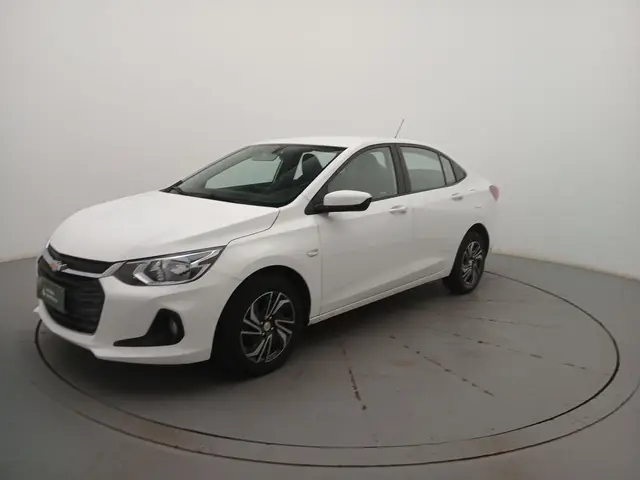 Carro Chevrolet Onix Plus 2024 LT 1.0
