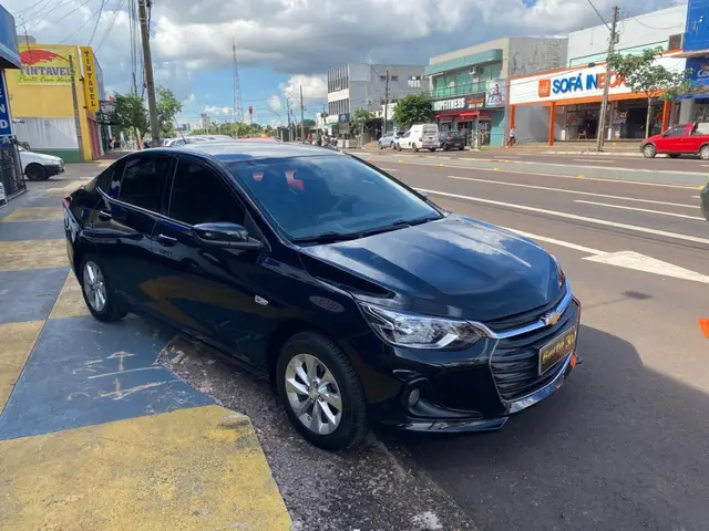 Carro Chevrolet Onix Plus 2020 1.0 LTZ Turbo (Flex)