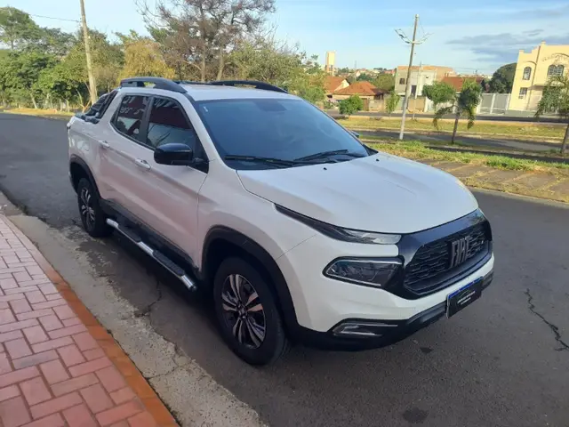 Carro Fiat Toro 2024 Freedom 1.3 Turbo 270