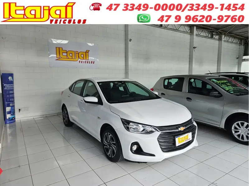 Chevrolet Onix Plus LT 1.0