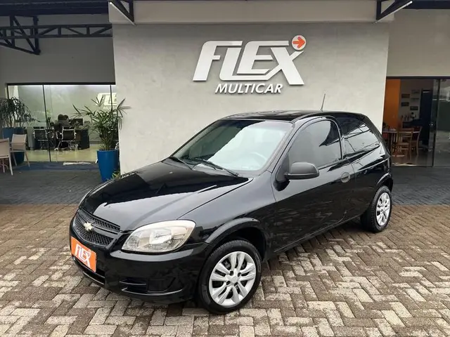 Carro Chevrolet Celta 2013 LS 1.0 (Flex) 2p