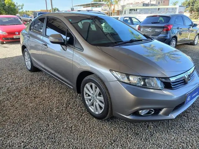 Carro Honda Civic 2014 LXS 1.8 i-VTEC (Aut) (Flex)