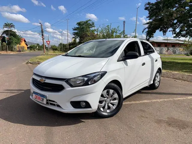 Carro Chevrolet Onix 2020 1.0 (Flex)