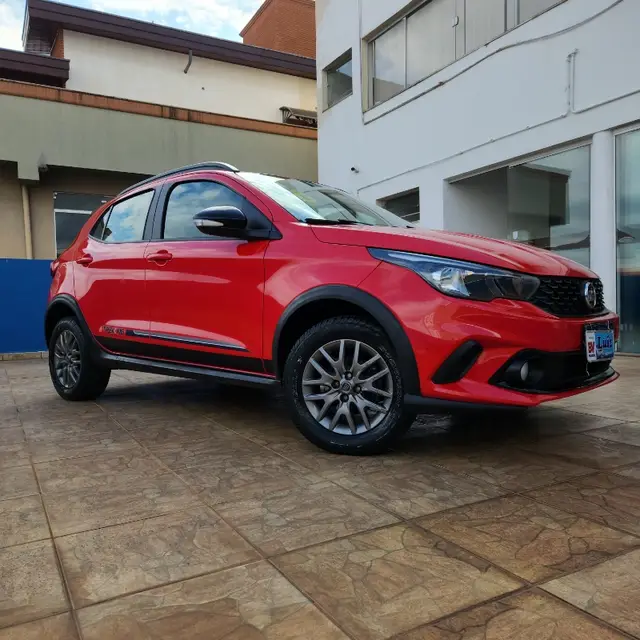 Carro Fiat Argo 2020 1.3 Trekking (Flex)