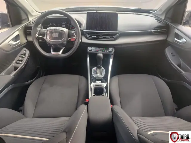 Carro Fiat Fastback 2025 Turbo 200