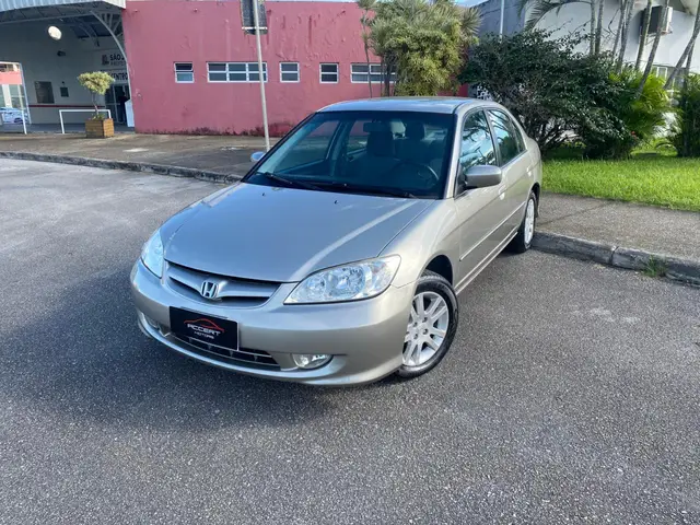 Carro Honda Civic 2005 Sedan LX 1.7 16V (Aut)
