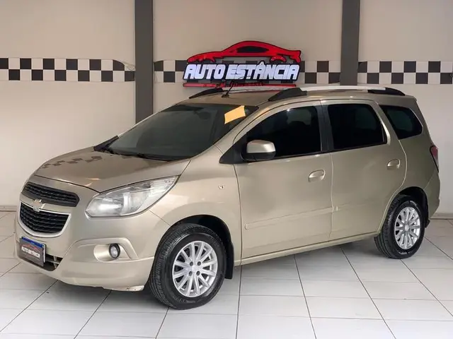 Carro Chevrolet Spin 2013 LT 5S 1.8 (Flex)