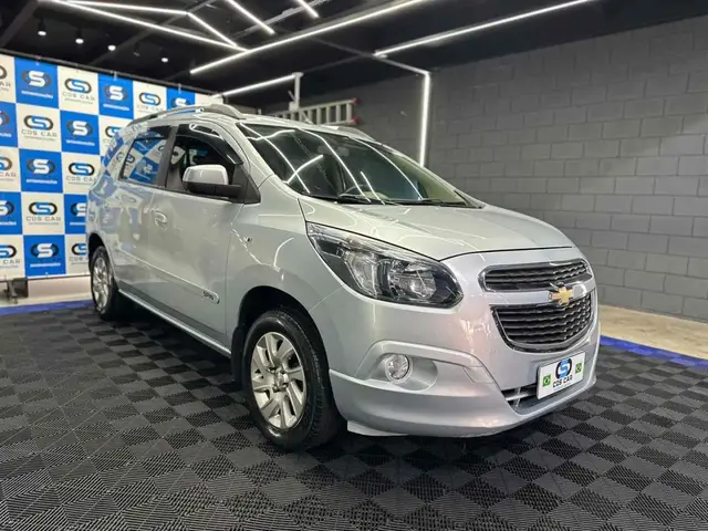 Carro Chevrolet Spin 2013 LTZ 7S 1.8 (Flex)