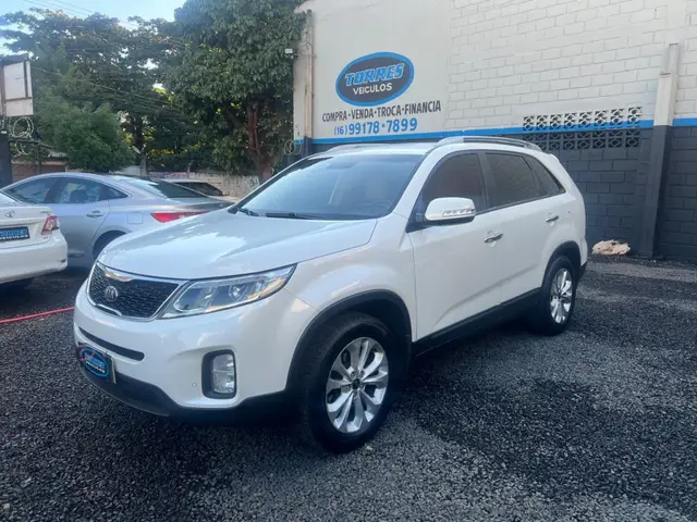 Carro Kia Sorento 2015 2.4 16V 4x2 (Aut)