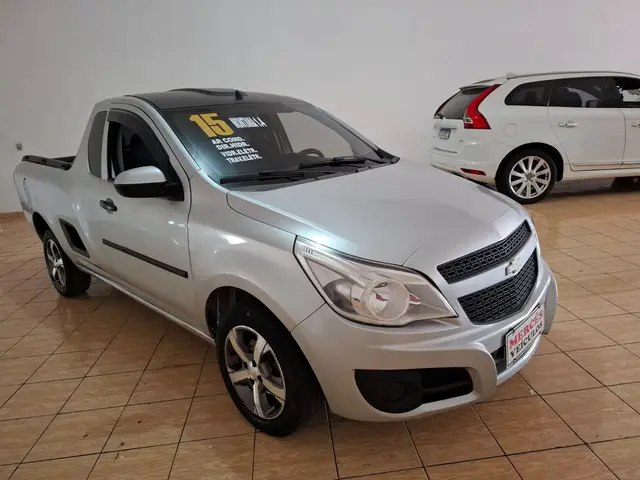 Carro Chevrolet Montana 2015 LS 1.4 (Flex)