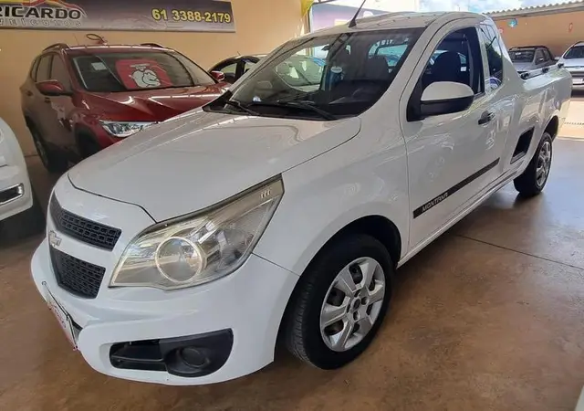 Carro Chevrolet Montana 2015 LS 1.4 (Flex)