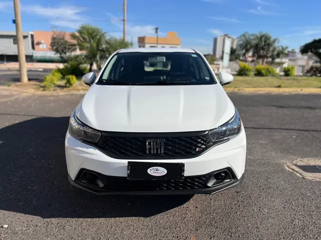 Carro Fiat Argo 2025 Drive 1.0