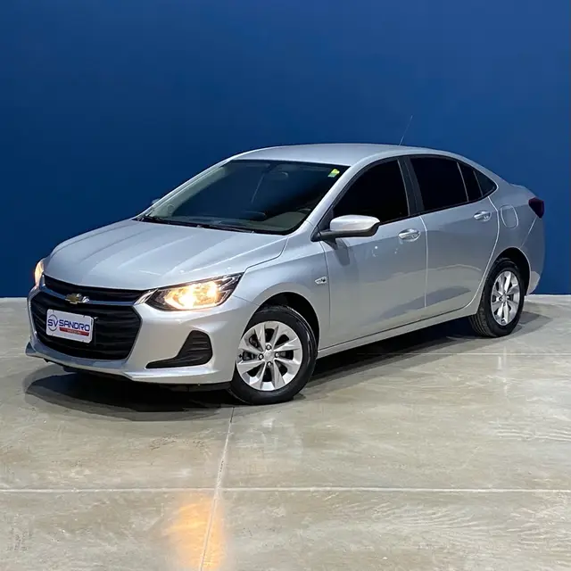 Carro Chevrolet Onix Plus 2023 LT 1.0 Turbo