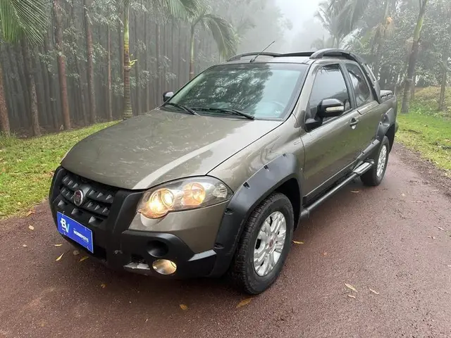 Carro Fiat Strada 2011 Adventure 1.8 16V (Flex) (Cabine Dupla)