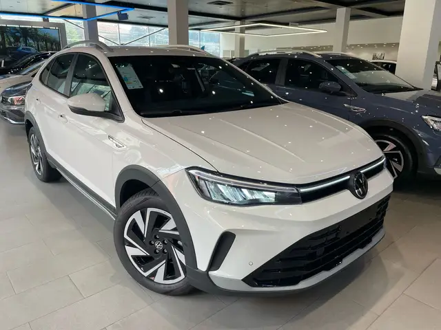 Carro Volkswagen Nivus 2026 Highline 200 TSI