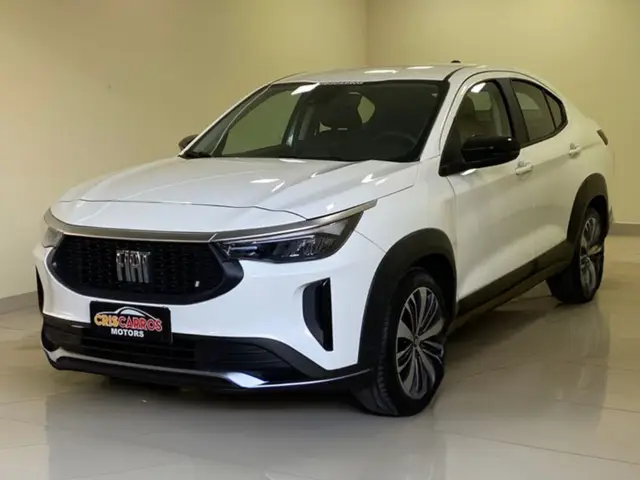 Carro Fiat Fastback 2024 Audace