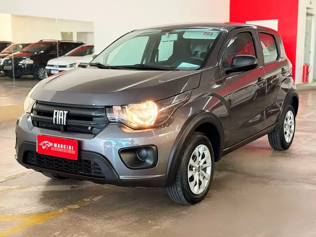 Carro Fiat Mobi 2024 Trekking 1.0