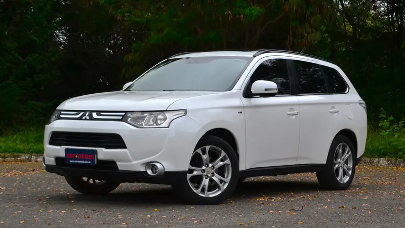 Mitsubishi Outlander GT 4WD 3.0 V6 (Aut)
