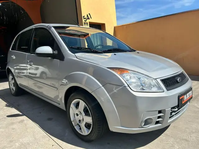 Carro Ford Fiesta Hatch 2009 Class 1.0 (Flex)
