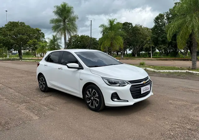 Carro Chevrolet Onix 2024 Premier 1.0 Turbo (Aut.)