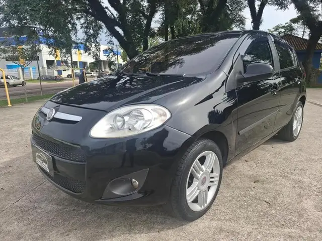 Carro Fiat Palio 2013 Attractive 1.0 8V (Flex)