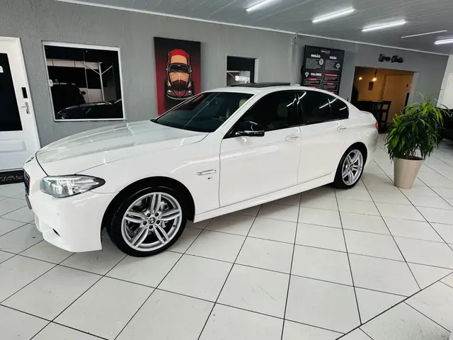 Carro BMW 535i 2015 535i M Sport