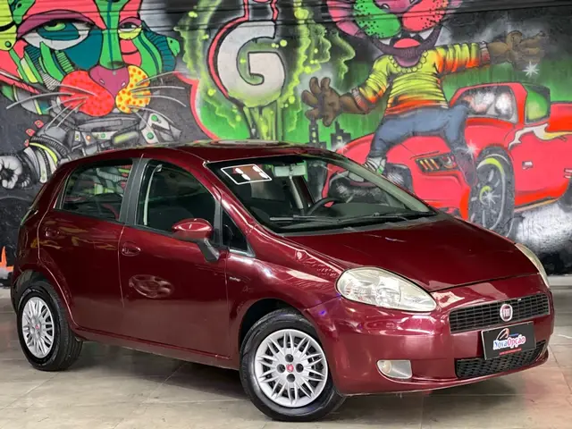 Carro Fiat Punto 2011 Essence 1.8 16V Dualogic (Flex)