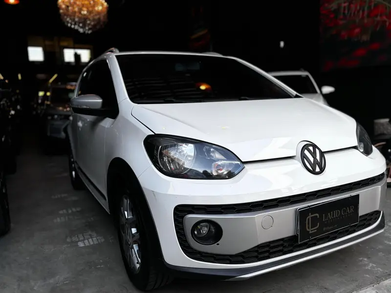 Volkswagen 1.0 12v TSI E-Flex Cross