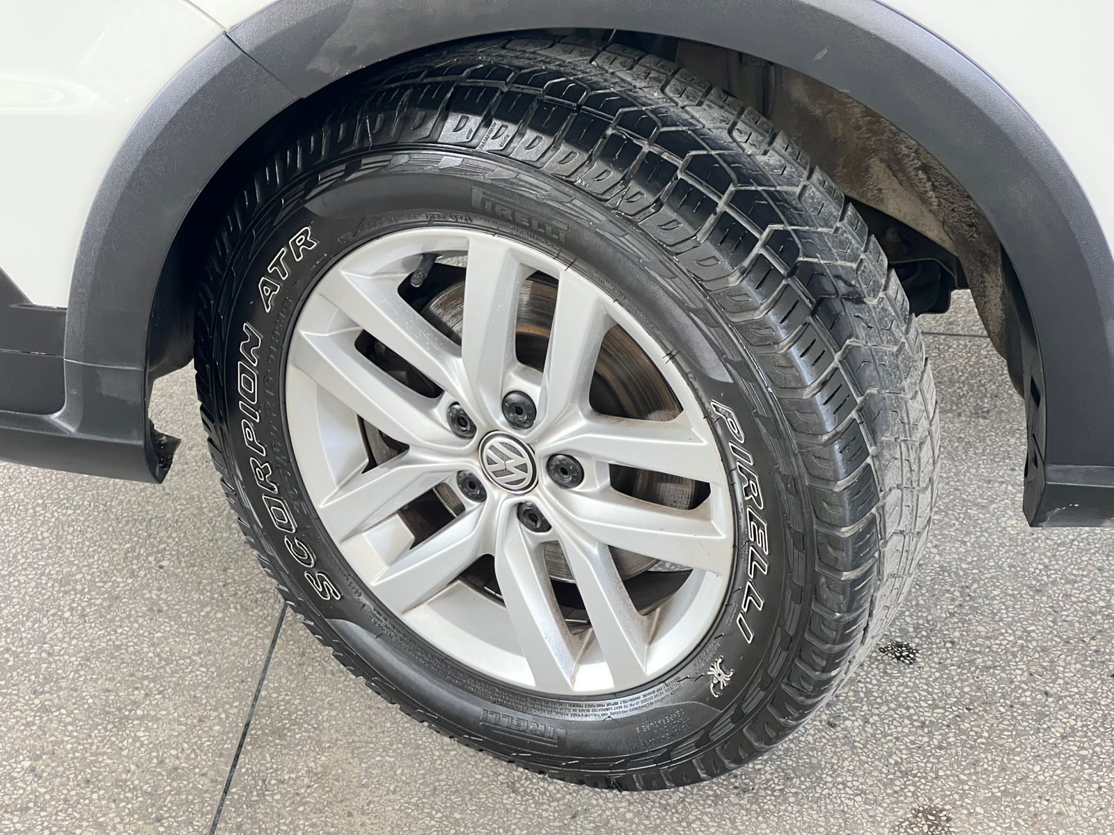 VOLKSWAGEN CROSSFOX