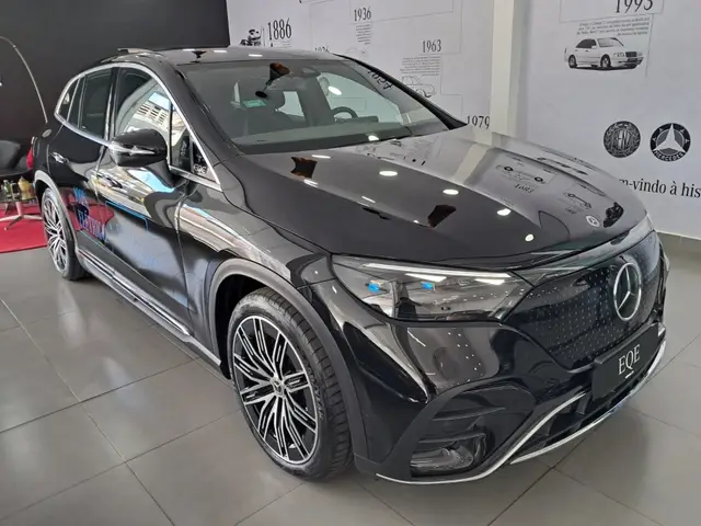 Carro Mercedes-Benz EQE 2024 350 SUV AMG Line (Elétrico)