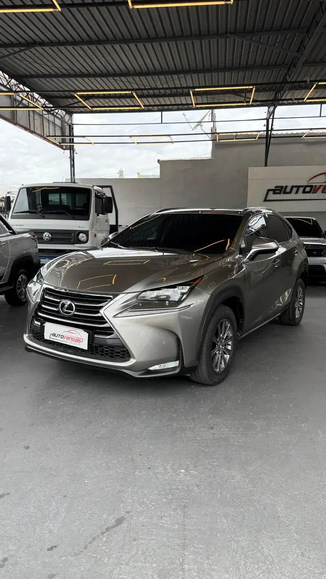 Carro Lexus NX 200t 2015 Luxury 2.0 4WD