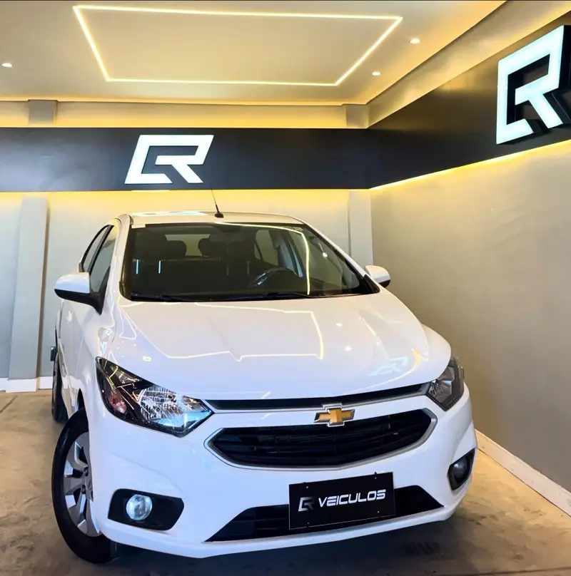 Chevrolet Onix 1.0 LT SPE/4