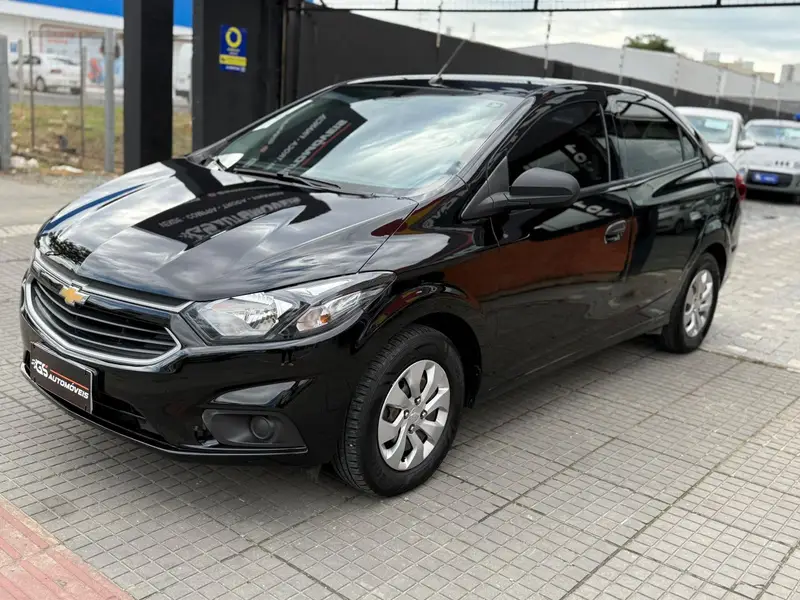 Chevrolet Onix Plus JOY Plus 1.0 8V 4p Flex Mec.