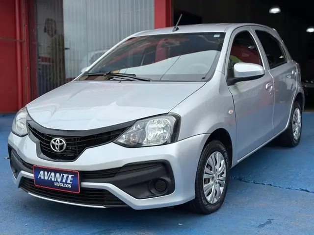 Carro Toyota Etios 2020 X 1.3 (Flex)
