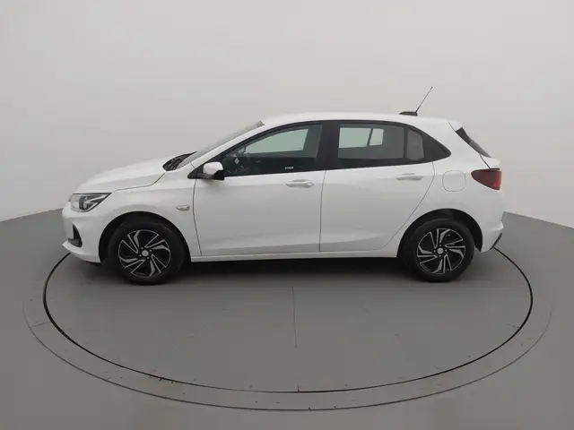 Carro Chevrolet Onix Plus 2024 LT 1.0