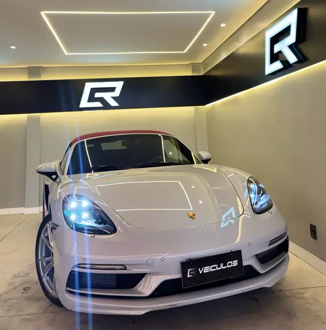 Carro Porsche 718 Boxster 2023 2.0 Turbo