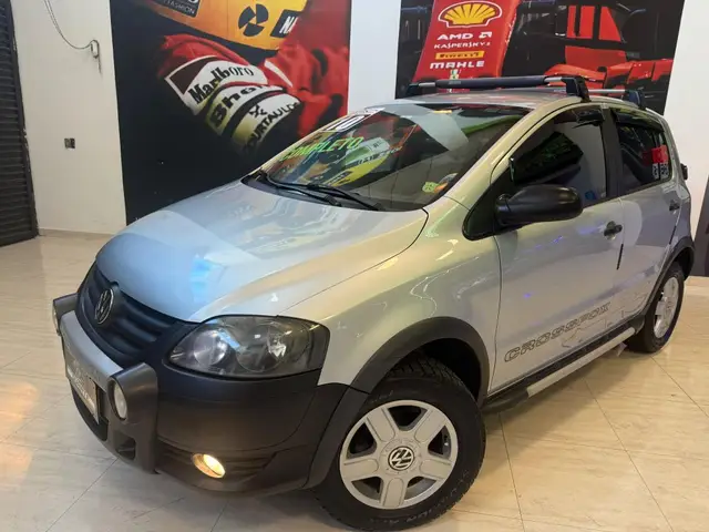 Carro Volkswagen CrossFox 2010 1.6 (Flex)
