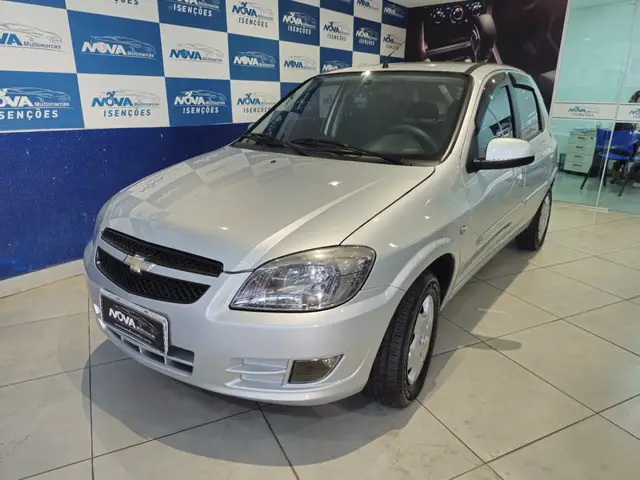 Carro Chevrolet Celta 2013 LT 1.0 (Flex)