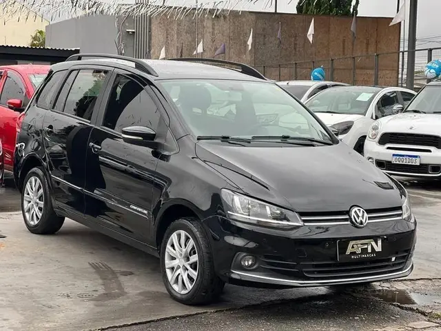 Carro Volkswagen SpaceFox 2016 1.6 VHT Comfortline (Flex)